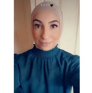 Meet your Posher, Fatmeh